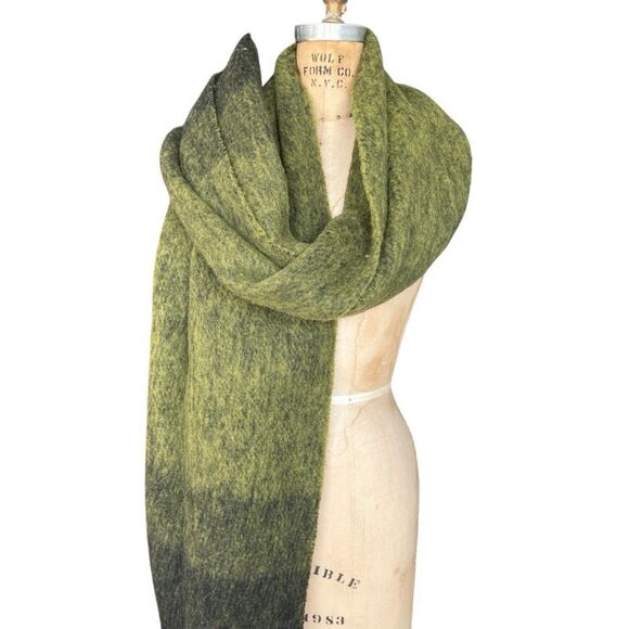 AllSaints Ombré Blanket Fringe Scarf Khaki Green OS - Picture 4 of 8